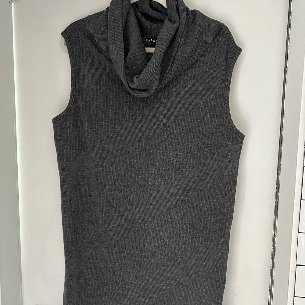 PECK & PECK - Cowl Neck Sleeveless Tunic Sweater